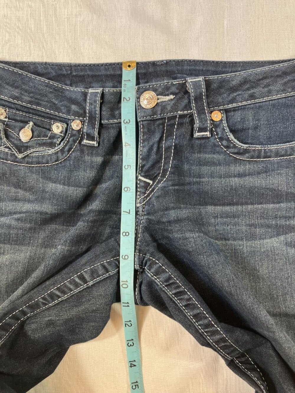 LIKE NEW True Religion Jeans, Bootcut, Size 28 - Picture 6 of 9